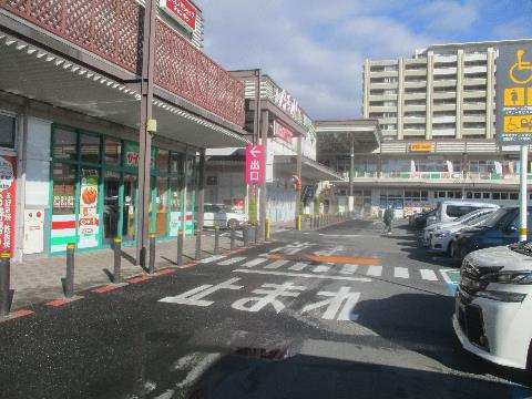 「豊中市某商業施設」ボラード工事　施工後画像