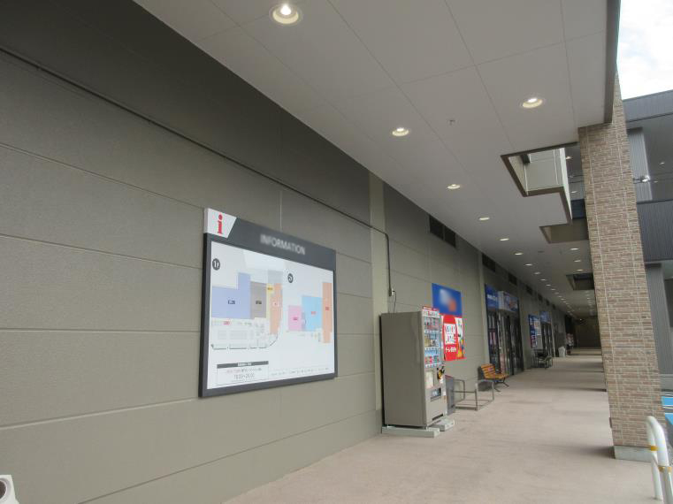 「京都府某商業施設」外壁塗装工事　施工後画像