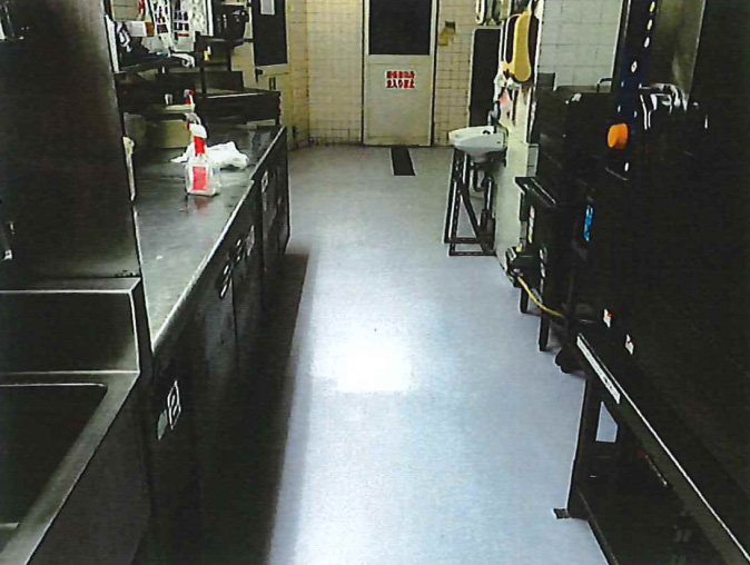 「横浜市食品加工場」厨房塗床改修工事　施工後画像